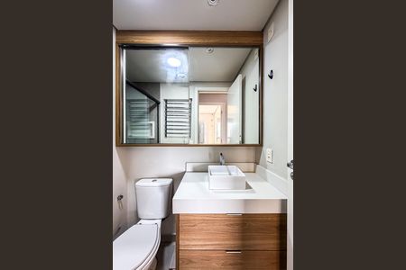 Apartamento à venda com 50m², 2 quartos e sem vaga Apartamento à venda com 50m², 2 quartos e sem vagaBanheiro
