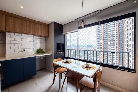 Apartamento à venda com 50m², 2 quartos e sem vaga Apartamento à venda com 50m², 2 quartos e sem vagaCozinha e Área de Serviço