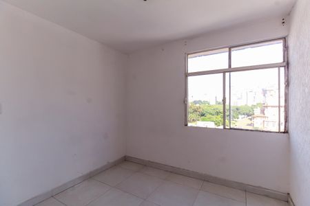 Apartamento à venda com 37m², 1 quarto e sem vagaQuarto