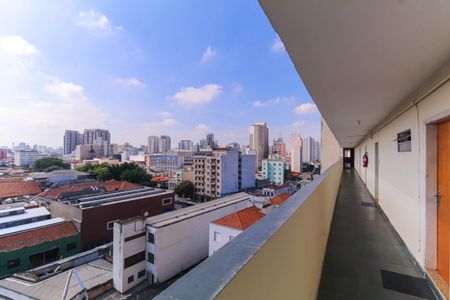 Apartamento à venda com 37m², 1 quarto e sem vagaÁrea externa