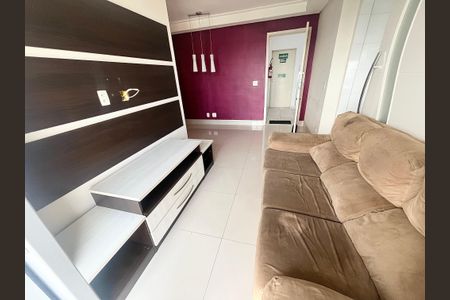 Apartamento para alugar com 55m², 2 quartos e 1 vagaSala