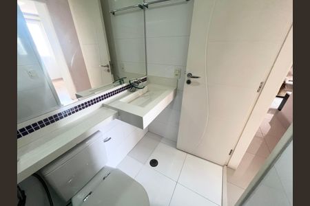 Apartamento para alugar com 55m², 2 quartos e 1 vagaBanheiro