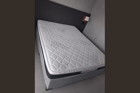 Quarto de apartamento para alugar com 2 quartos, 53m² em Pinheiros, São Paulo