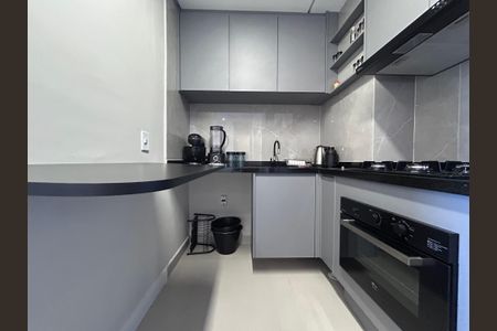 Apartamento para alugar com 37m², 2 quartos e 1 vagaÁrea de Serviço