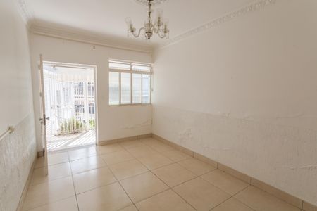 Sala de casa à venda com 3 quartos, 349m² em Floresta, Belo Horizonte