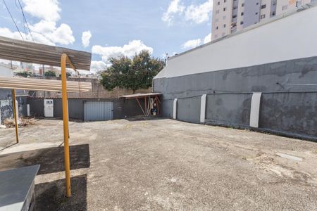 Casa para alugar com 349m², 3 quartos e 12 vagas Casa para alugar com 349m², 3 quartos e 12 vagasGaragem
