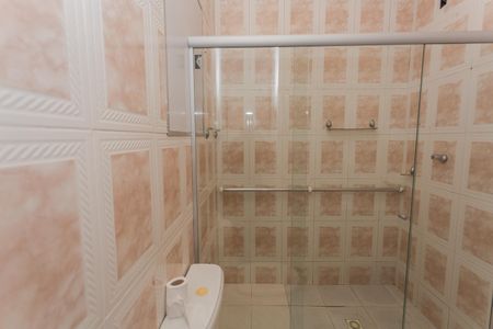 Casa para alugar com 349m², 3 quartos e 12 vagas Casa para alugar com 349m², 3 quartos e 12 vagasBanheiro Social