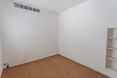 Casa para alugar com 349m², 3 quartos e 12 vagas Casa para alugar com 349m², 3 quartos e 12 vagasQuarto 2