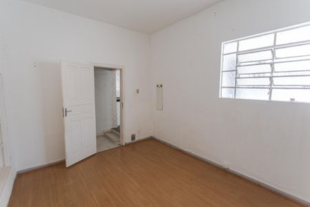 Casa para alugar com 349m², 3 quartos e 12 vagas Casa para alugar com 349m², 3 quartos e 12 vagasQuarto 2