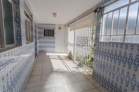 Casa para alugar com 349m², 3 quartos e 12 vagas Casa para alugar com 349m², 3 quartos e 12 vagasVaranda da Entrada