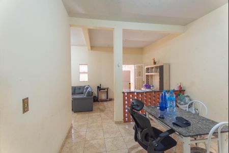 Sala de casa para alugar com 3 quartos, 189m² em Jardim Rosalia Ii, Campinas