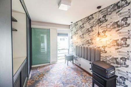 Casa de condomínio à venda com 430m², 3 quartos e 4 vagasSuíte 3