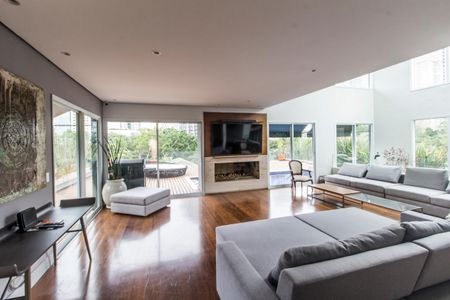 Sala  de casa de condomínio à venda com 3 quartos, 430m² em Alphaville, Santana de Parnaíba