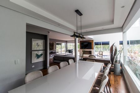 Casa de condomínio à venda com 430m², 3 quartos e 4 vagasSala 