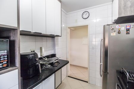 Apartamento à venda com 92m², 3 quartos e 2 vagasCozinha
