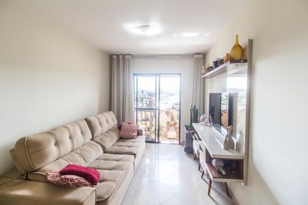 Sala  de apartamento para alugar com 3 quartos, 92m² em Empresarial 18 do Forte, Barueri