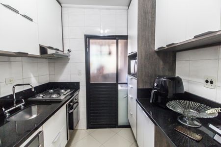 Apartamento à venda com 92m², 3 quartos e 2 vagasCozinha