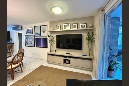 Apartamento para alugar com 83m², 2 quartos e 1 vaga Apartamento para alugar com 83m², 2 quartos e 1 vagaSala