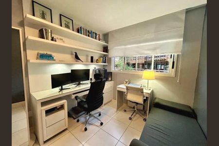 Apartamento para alugar com 83m², 2 quartos e 1 vaga Apartamento para alugar com 83m², 2 quartos e 1 vagaQuarto