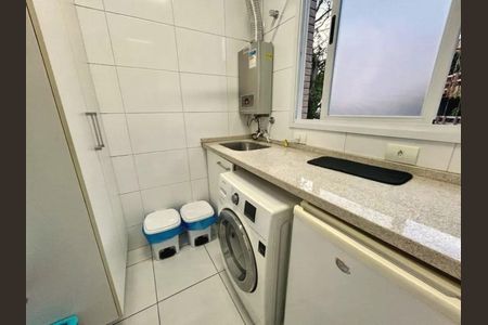 Apartamento para alugar com 83m², 2 quartos e 1 vaga Apartamento para alugar com 83m², 2 quartos e 1 vagaBanheiro