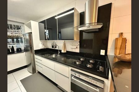 Apartamento para alugar com 83m², 2 quartos e 1 vaga Apartamento para alugar com 83m², 2 quartos e 1 vagaCozinha