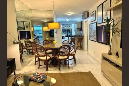 Apartamento para alugar com 83m², 2 quartos e 1 vaga Apartamento para alugar com 83m², 2 quartos e 1 vagaSala