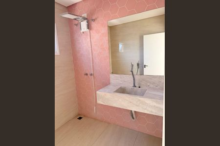 Suíte 1 de casa de condomínio para alugar com 4 quartos, 450m² em Urbanova, São José dos Campos