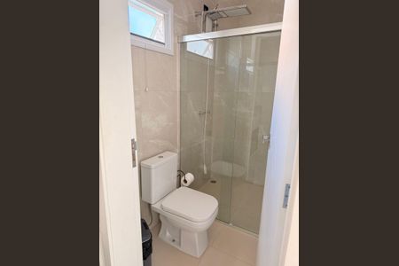 Casa de condomínio para alugar com 450m², 4 quartos e 5 vagas Casa de condomínio para alugar com 450m², 4 quartos e 5 vagasSuíte 3