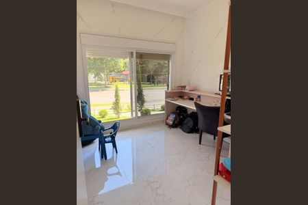 Casa de condomínio para alugar com 450m², 4 quartos e 5 vagas Casa de condomínio para alugar com 450m², 4 quartos e 5 vagasSuíte 3