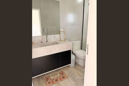 Casa de condomínio para alugar com 450m², 4 quartos e 5 vagas Casa de condomínio para alugar com 450m², 4 quartos e 5 vagasSuíte 2