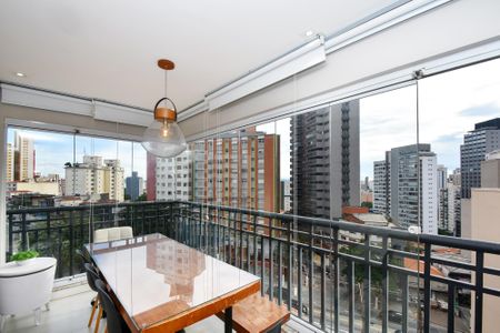 Apartamento à venda com 45m², 1 quarto e 1 vagaSala de jantar