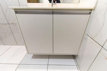 Casa à venda com 175m², 3 quartos e 1 vagaBanheiro 1