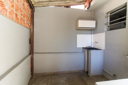 Casa à venda com 175m², 3 quartos e 1 vagaÁrea de Serviço