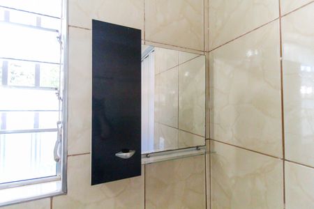 Casa à venda com 175m², 3 quartos e 1 vagaBanheiro 2