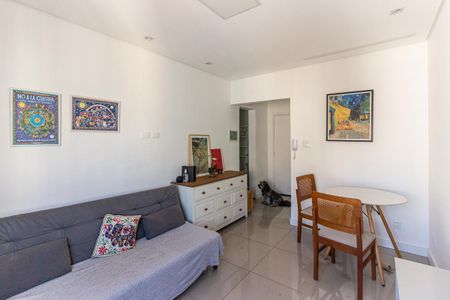 Apartamento para alugar com 47m², 1 quarto e sem vaga Apartamento para alugar com 47m², 1 quarto e sem vagaSala