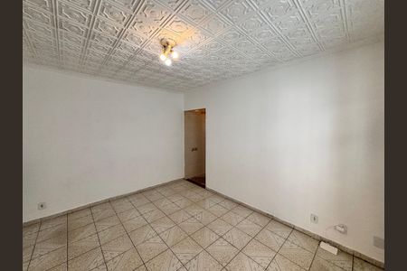 Sala 1 de casa para alugar com 4 quartos, 115m² em Vila Ré, São Paulo