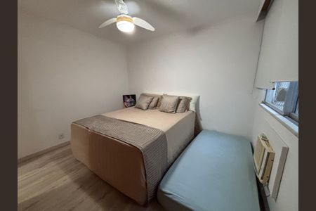 Apartamento à venda com 188m², 3 quartos e 2 vagas Apartamento à venda com 188m², 3 quartos e 2 vagasQuarto 3
