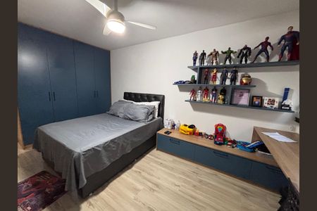 Apartamento à venda com 188m², 3 quartos e 2 vagas Apartamento à venda com 188m², 3 quartos e 2 vagasQuarto 2