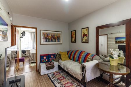 Apartamento à venda com 76m², 2 quartos e sem vagaSala