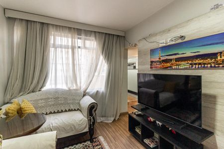 Apartamento à venda com 76m², 2 quartos e sem vagaSala