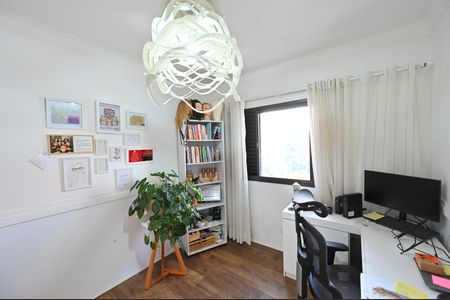 Apartamento à venda com 164m², 3 quartos e 2 vagasQuarto 3