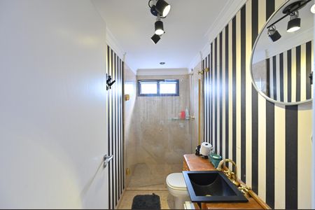 Apartamento à venda com 164m², 3 quartos e 2 vagasBanheiro Social