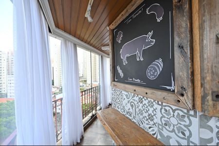 Varanda da Sala de apartamento para alugar com 3 quartos, 164m² em Chácara Inglesa, São Paulo