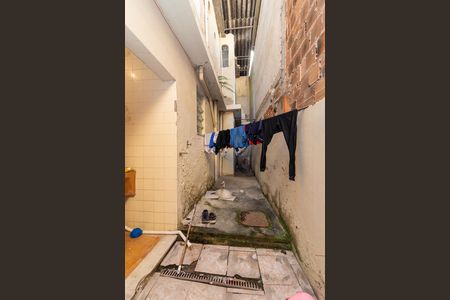 Área externa de casa para alugar com 4 quartos, 192m² em Realengo, Rio de Janeiro