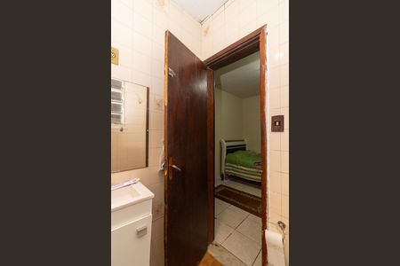 Casa para alugar com 192m², 4 quartos e 2 vagas Casa para alugar com 192m², 4 quartos e 2 vagasBanheiro da suíte
