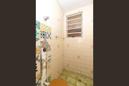 Casa para alugar com 192m², 4 quartos e 2 vagas Casa para alugar com 192m², 4 quartos e 2 vagasBanheiro social