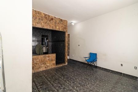 Casa para alugar com 192m², 4 quartos e 2 vagas Casa para alugar com 192m², 4 quartos e 2 vagasCasa 2 - Suíte