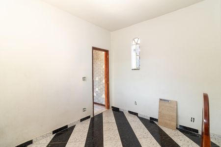 Apartamento para alugar com 1 quarto, 96m² em Realengo, Rio de Janeiro