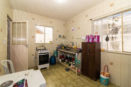 Casa para alugar com 192m², 4 quartos e 2 vagas Casa para alugar com 192m², 4 quartos e 2 vagasCozinha