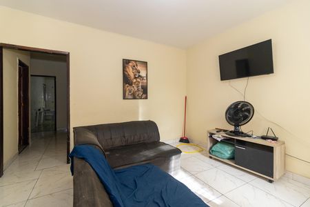 Casa para alugar com 4 quartos, 192m² em Realengo, Rio de Janeiro